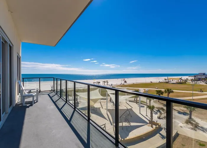 Beachfront, Luxury 4 Bedroom With Gulf Views Next To The Hangout! Holiday home Gulf Shores