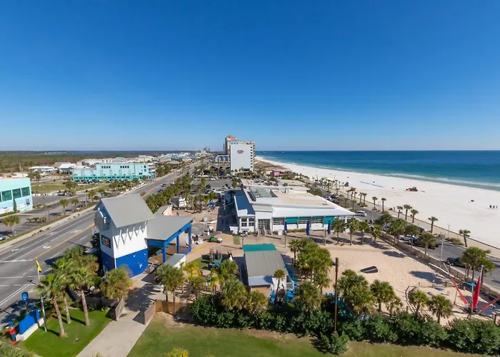 Holiday home Beachfront, Luxury 4 Bedroom With Gulf Views Next To The Hangout! Gulf Shores
